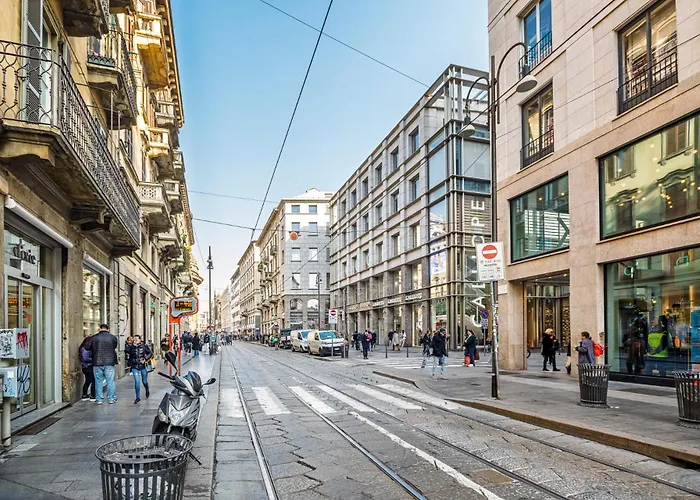 Elegant 2 Bedrooms Apartments Near Duomo